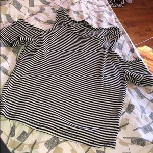 Black/white off the shoulder crop top